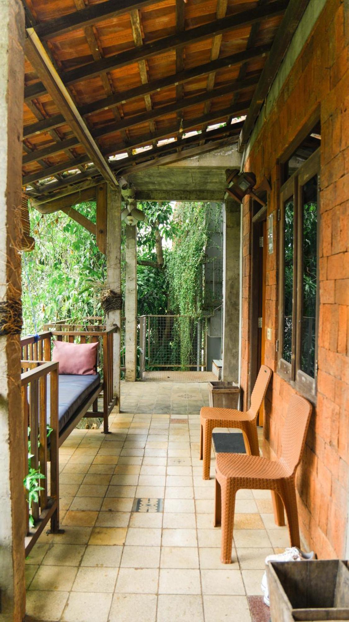 Djajanti House Semarang Exterior foto