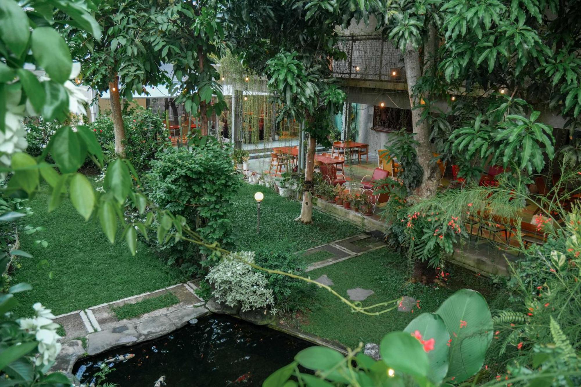 Djajanti House Semarang Exterior foto